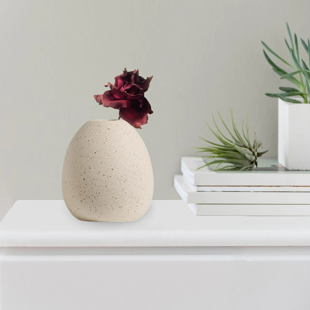 Vases en céramique — Une touche de douceur pour votre intérieur